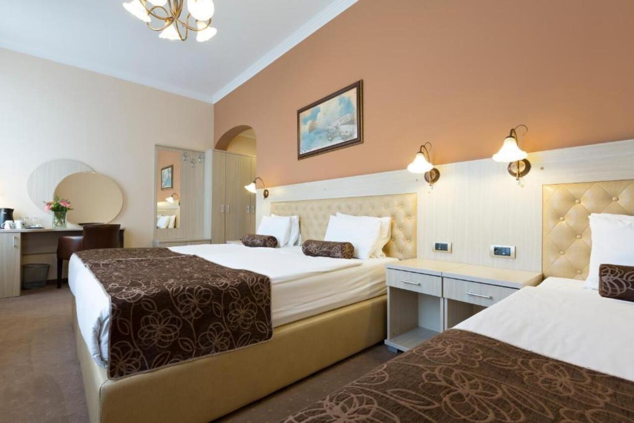 Belgrade City Hotel Хотел 4*