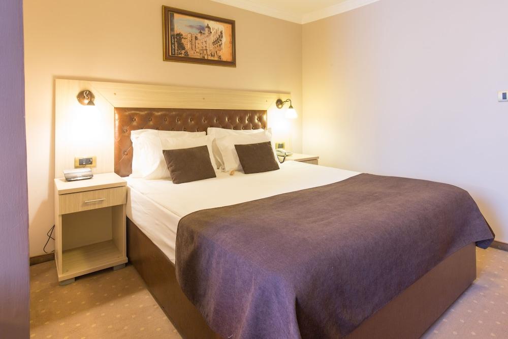 Belgrade City Hotel Хотел Белград